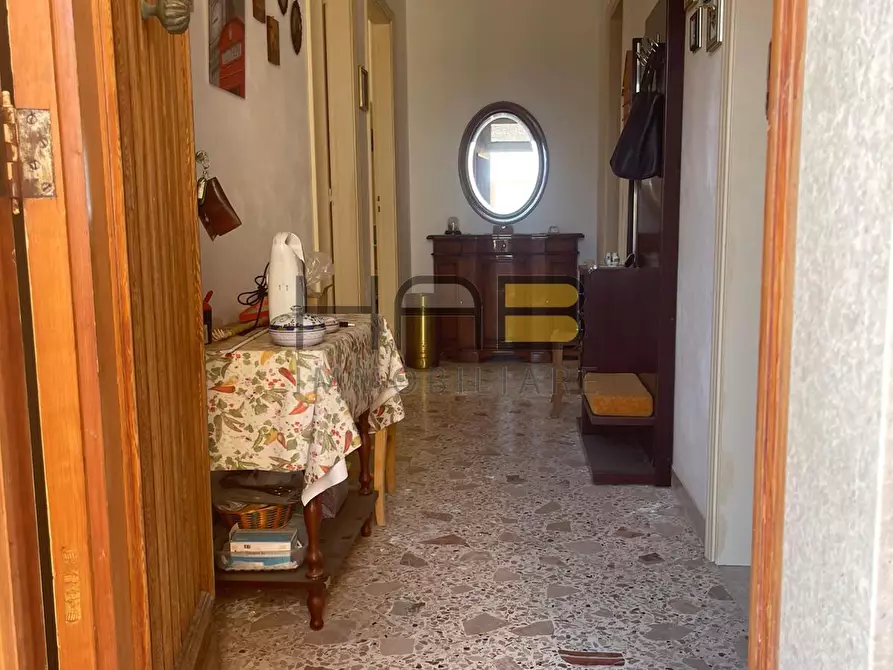 Immagine 2 di Casa indipendente in vendita  a Valderice