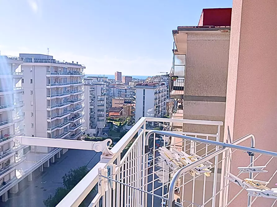 Immagine 1 di Quadrilocale in vendita  in Via Pietro Pennella 5 a Salerno