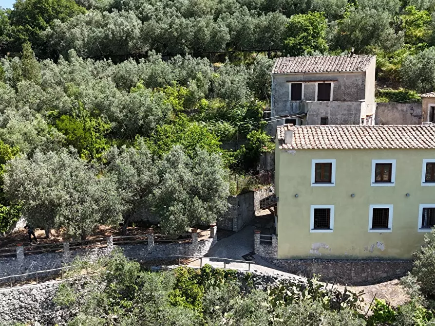 Immagine 1 di Terratetto in vendita  in via lecce 2 a Giffoni Valle Piana