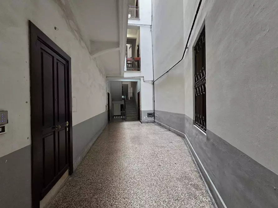 Immagine 15 di Trilocale in vendita  in Corso Giuseppe Garibaldi a Salerno