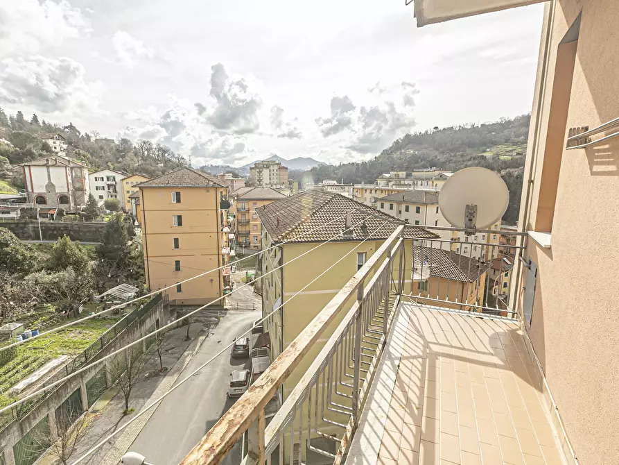Immagine 1 di Quadrilocale in vendita  in Via villa berrone 13 a Campomorone