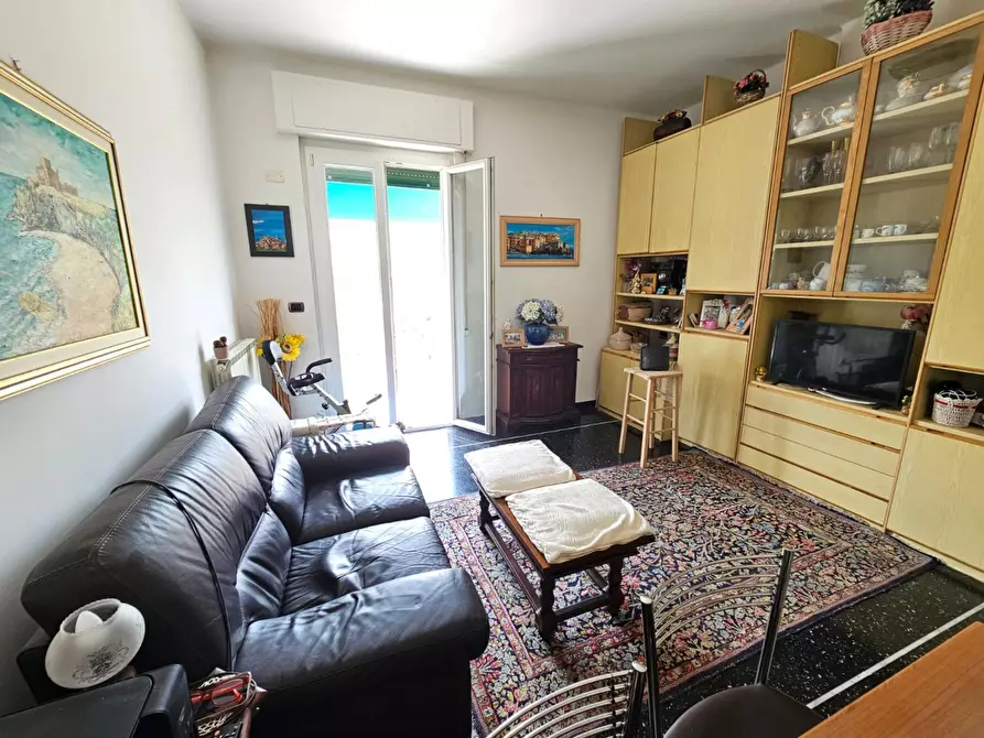 Immagine 17 di Quadrilocale in vendita  in Via Campomorone 105 a Genova