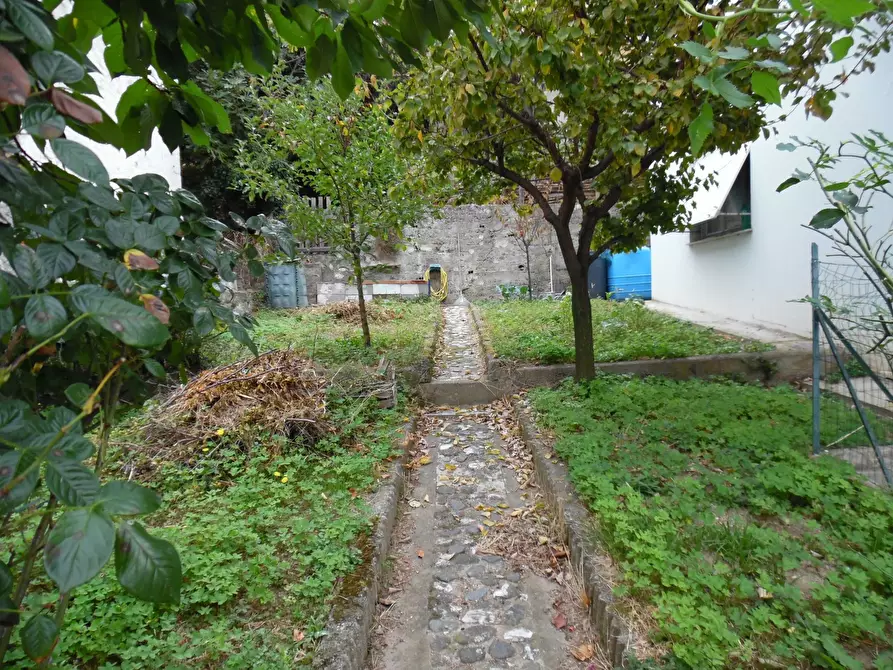 Immagine 56 di Quadrilocale in vendita  in Strada Statale 35 dei Giovi 53 a Mignanego