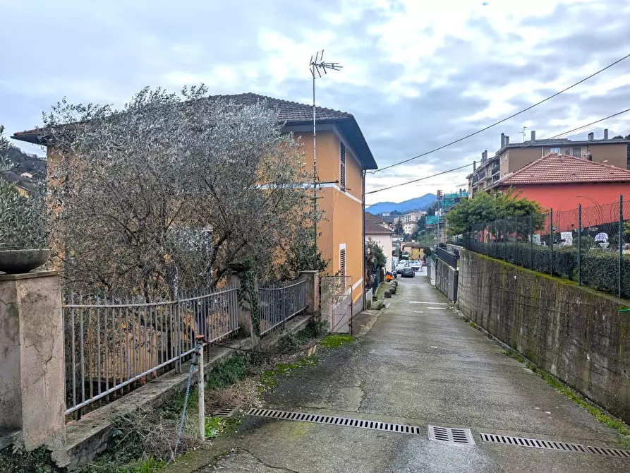 Immagine 43 di Trilocale in vendita  in Via Natale Gallino 76A a Genova
