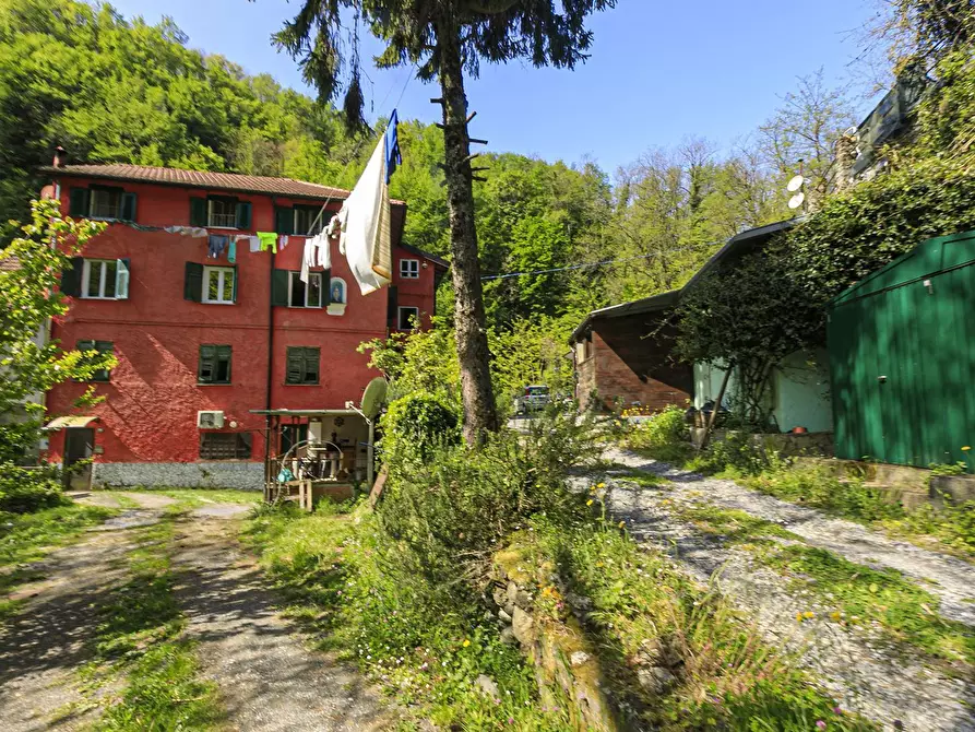 Immagine 32 di Trilocale in vendita  in Via San Martino 85 a Ceranesi