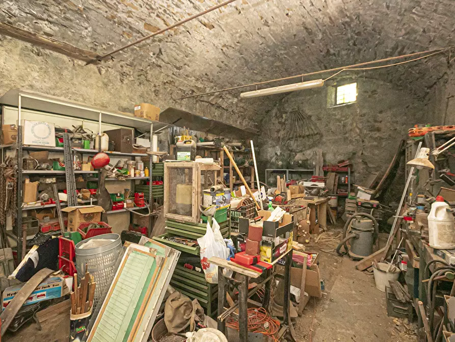 Immagine 57 di Villa in vendita  in Via privata Scanduè 23 a Serra Riccò