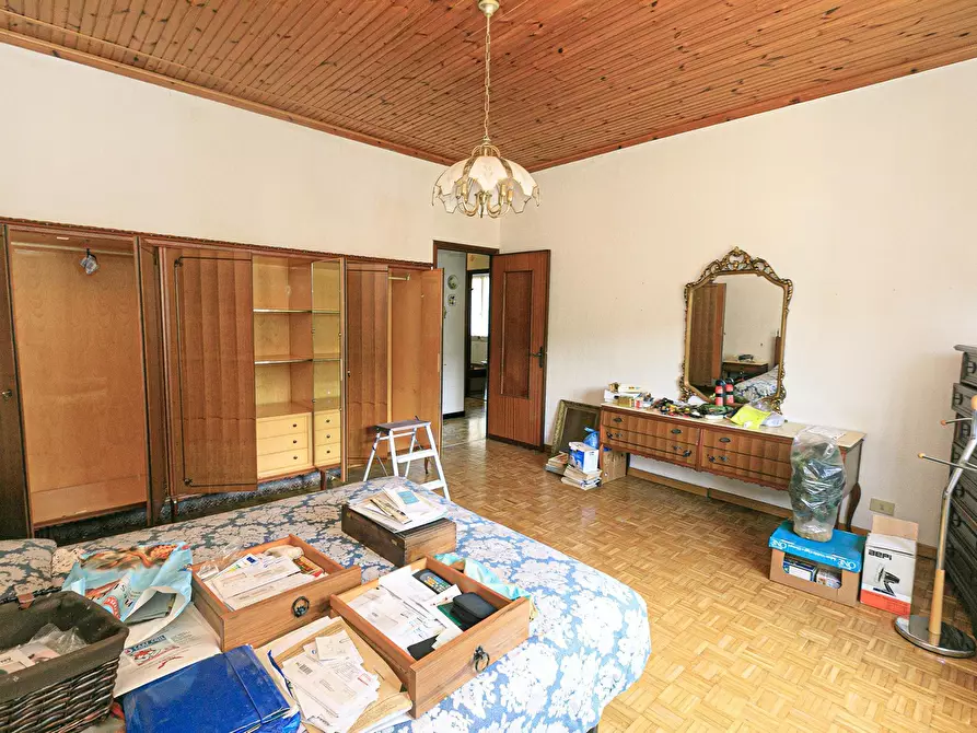 Immagine 16 di Pentalocale in vendita  in Via alcide de gasperi 28 a Campomorone