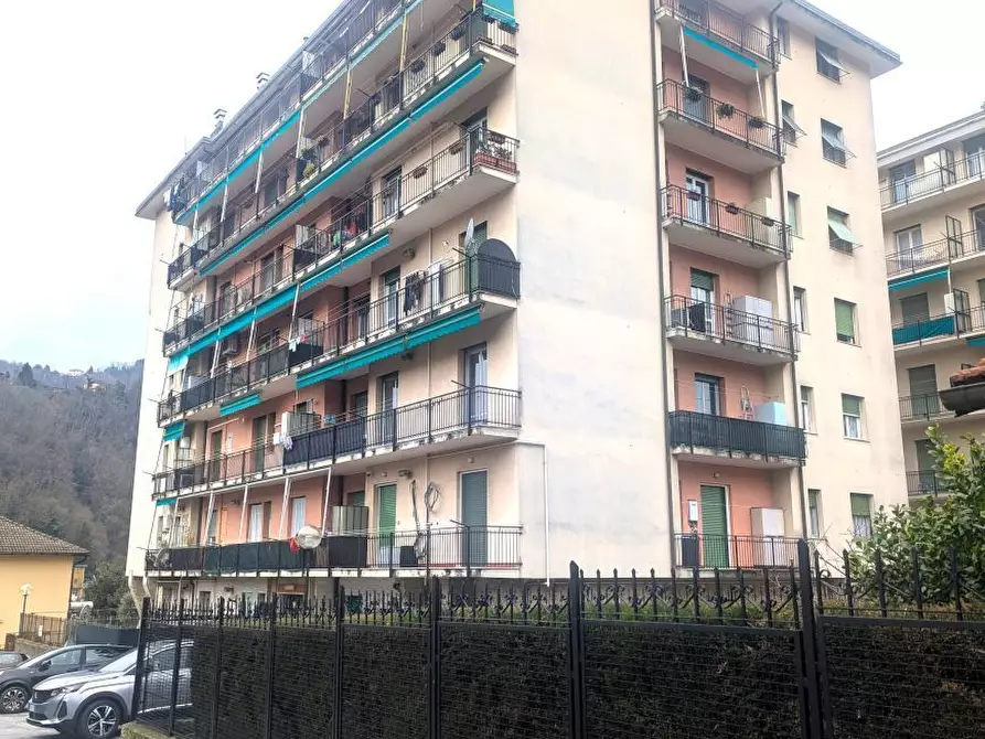 Immagine 36 di Trilocale in vendita  in Via Campomorone 40R a Genova