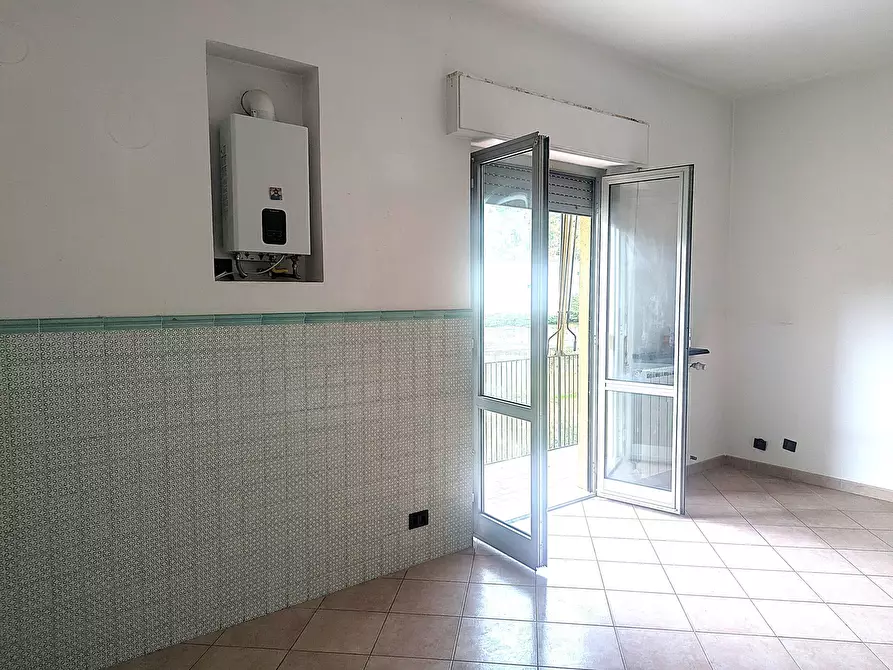 Immagine 5 di Quadrilocale in vendita  in Via A. Medicina 112 a Serra Riccò