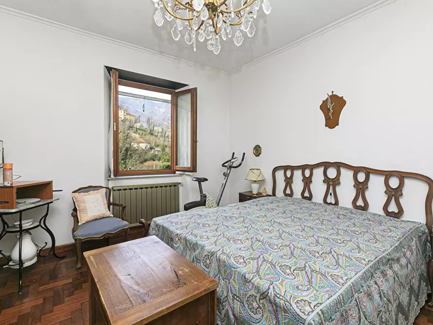 Immagine 15 di Quadrilocale in vendita  in Via Ennio Del Monte 5 a Campomorone