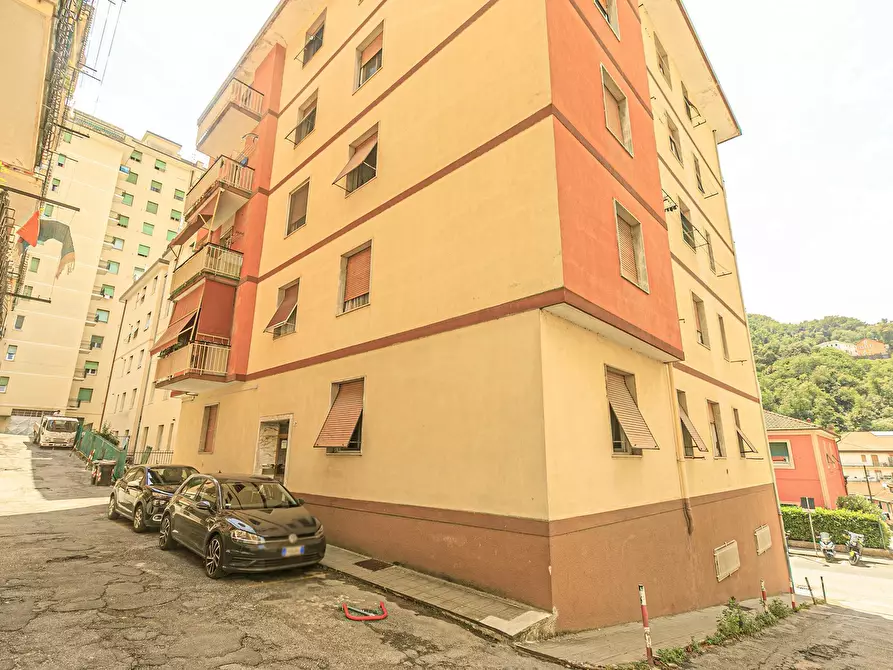 Immagine 38 di Pentalocale in vendita  in Via alcide de gasperi 28 a Campomorone