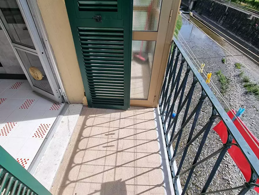 Immagine 14 di Bilocale in vendita  in Via Natale Gallino a Genova