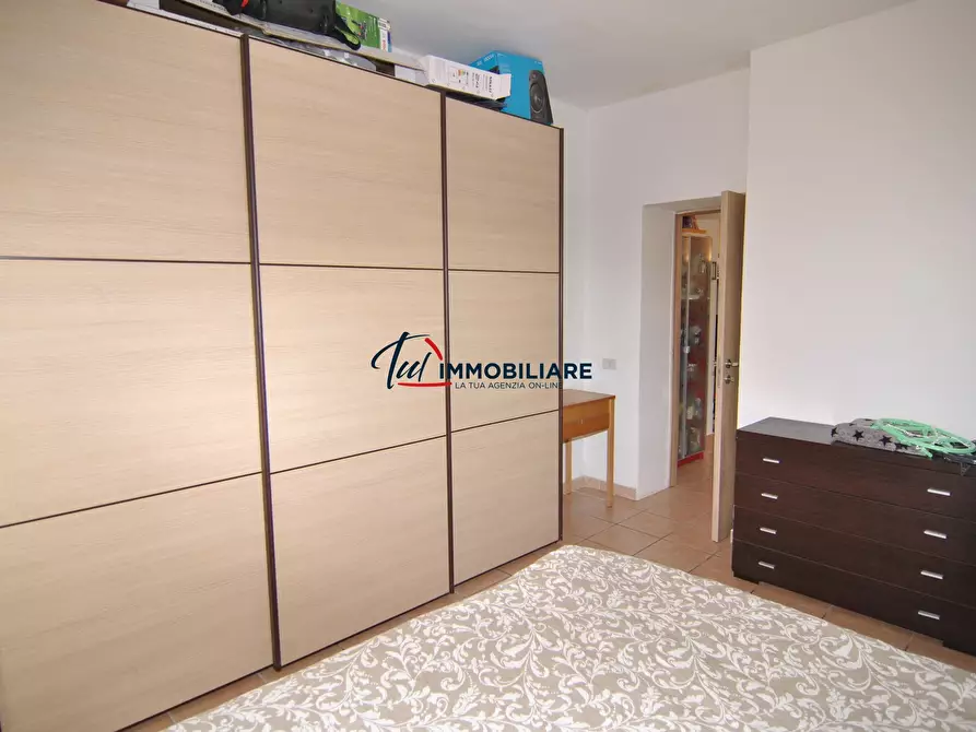 Immagine 18 di Bilocale in vendita  in Via Maggi 103 a Livorno