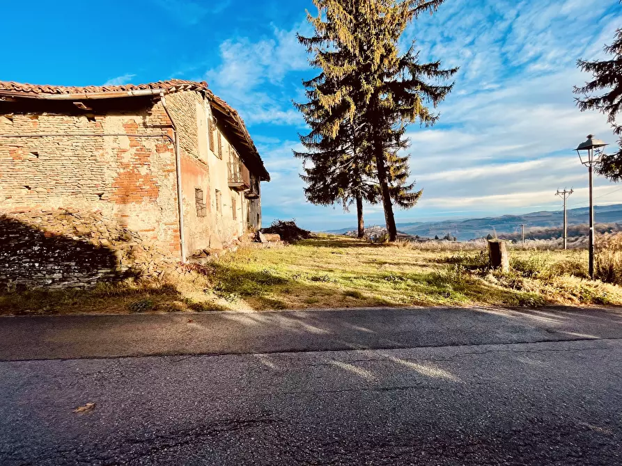 Immagine 7 di Rustico / casale in vendita  in Via Ballerina 14 a Montelupo Albese