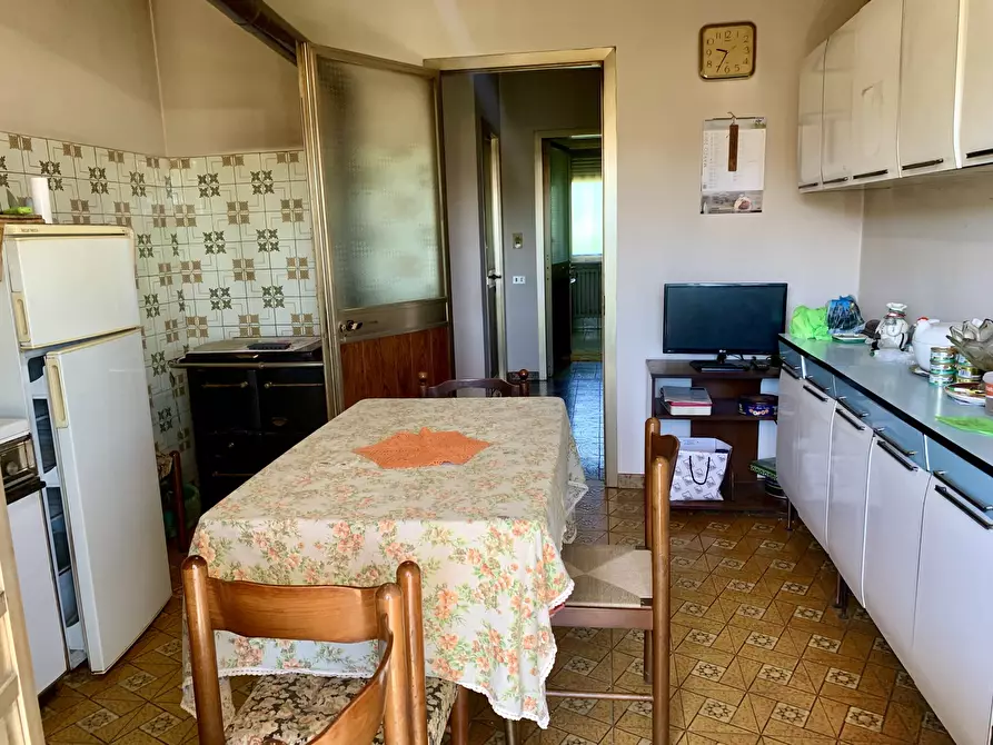 Immagine 19 di Porzione di casa in vendita  in Borgata Biarella 21 a Dogliani