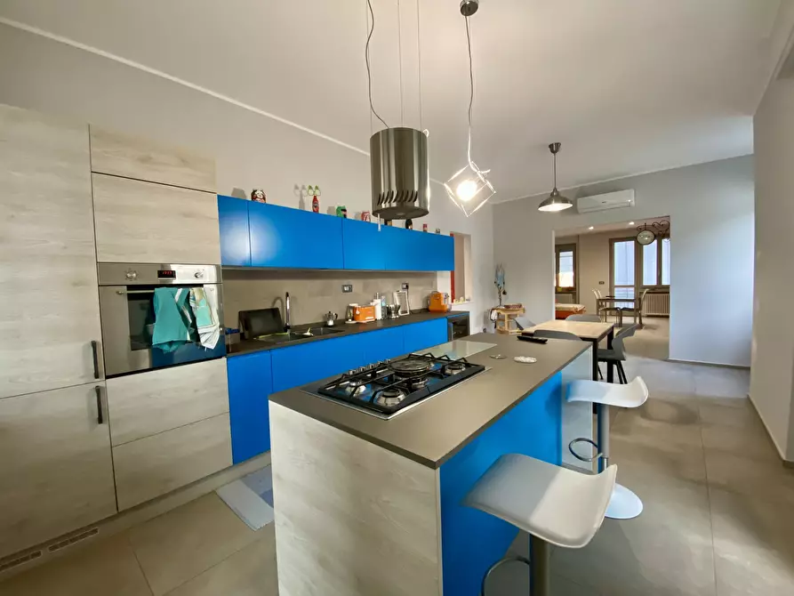 Immagine 7 di Pentalocale in vendita  in Strada Privata 12 a Carrù