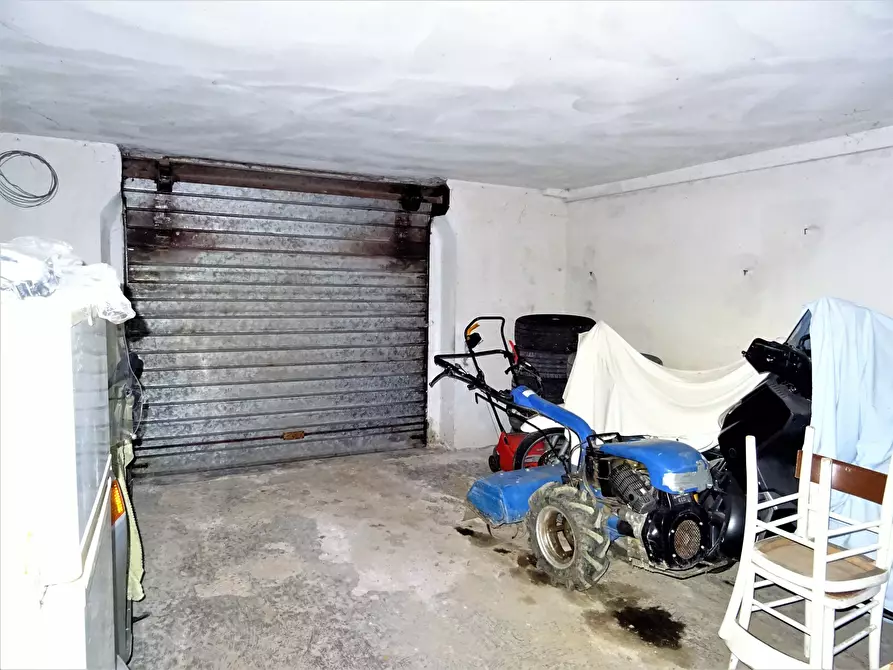 Immagine 17 di Appartamento in vendita  a Trecastelli