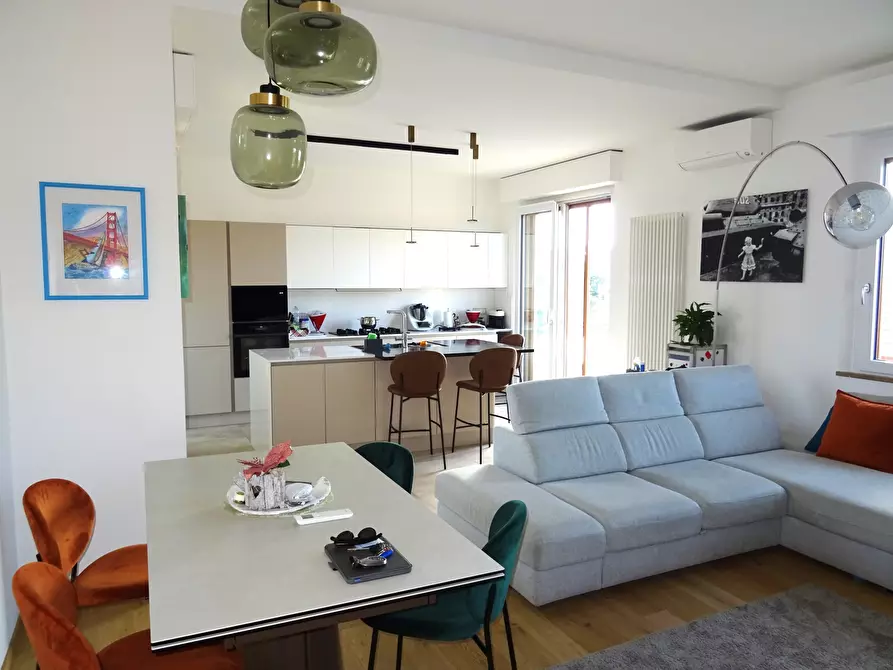 Immagine 2 di Trilocale in vendita  a Senigallia