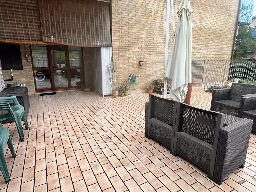 Immagine 5 di Quadrilocale in vendita  a Senigallia