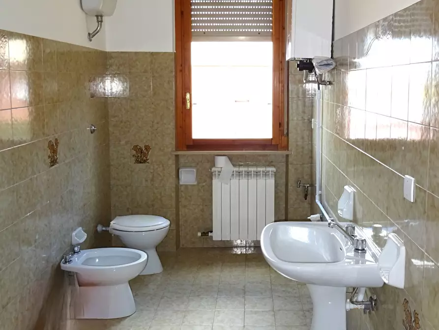 Immagine 9 di Quadrilocale in vendita  a Serra De' Conti