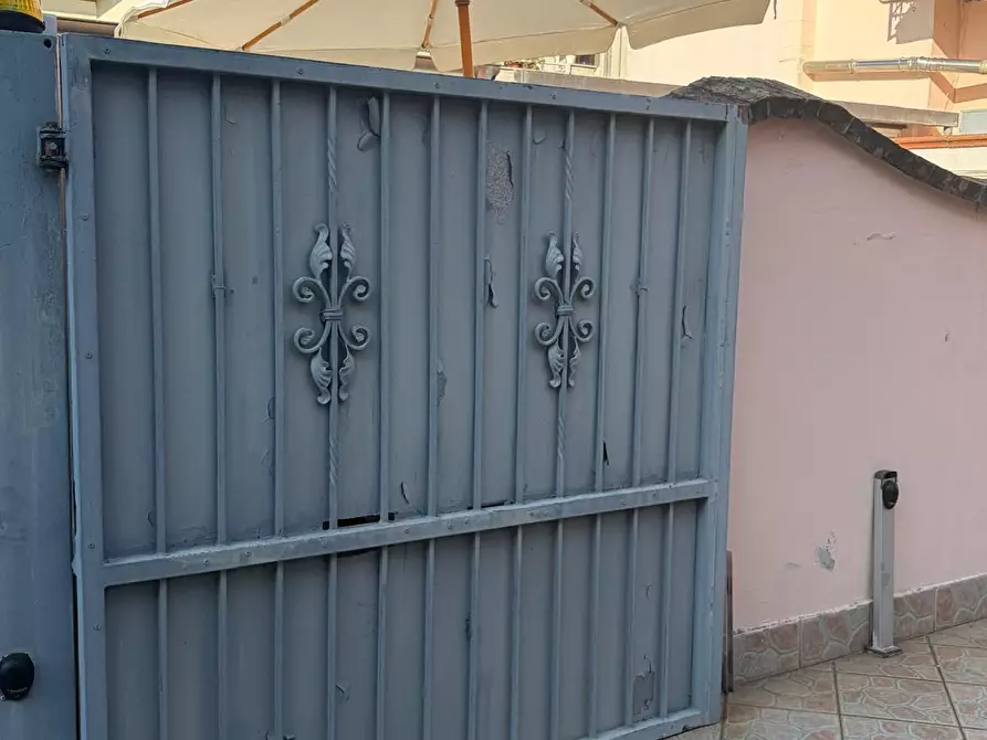 Immagine 3 di Casa trifamiliare in vendita  a Senigallia