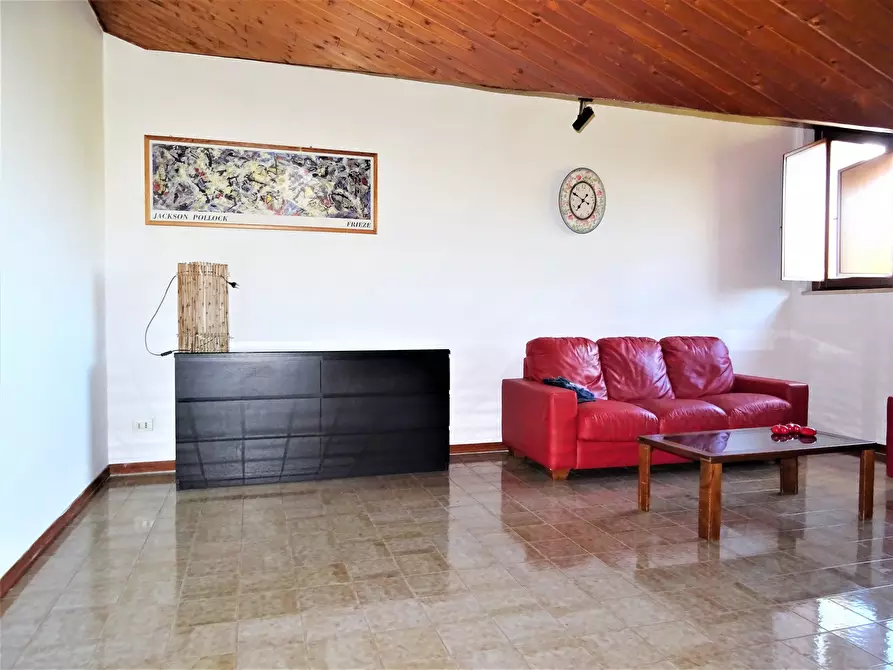 Immagine 5 di Mansarda in vendita  a Ostra