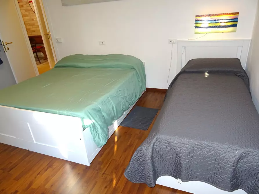 Immagine 32 di Rustico / casale in vendita  a Ostra Vetere