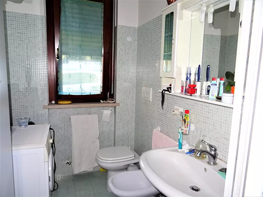 Immagine 5 di Bilocale in vendita  a Senigallia