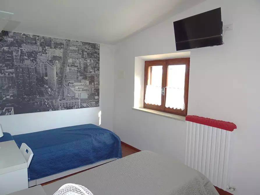 Immagine 39 di Rustico / casale in vendita  a Ostra Vetere