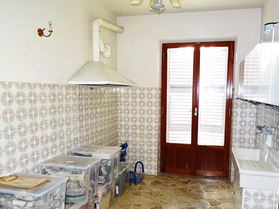 Immagine 18 di Villa in vendita  a Corinaldo