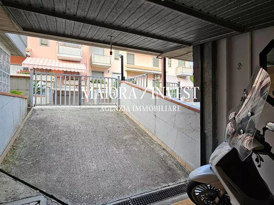 Immagine 31 di Villa in vendita  in via del Vignola 37 a San Benedetto Del Tronto
