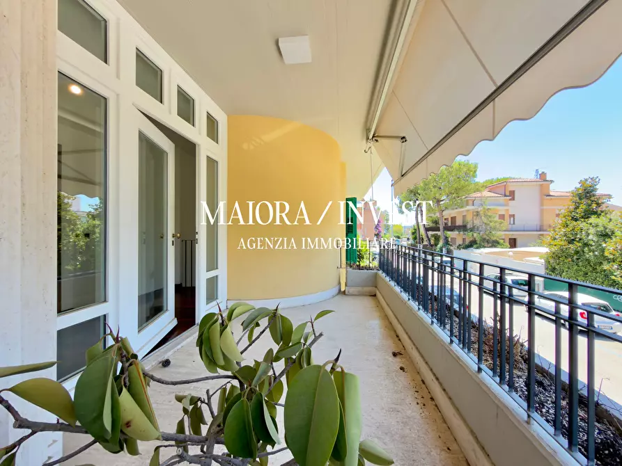 Immagine 35 di Villa in vendita  in Via Trento 91 a San Benedetto Del Tronto