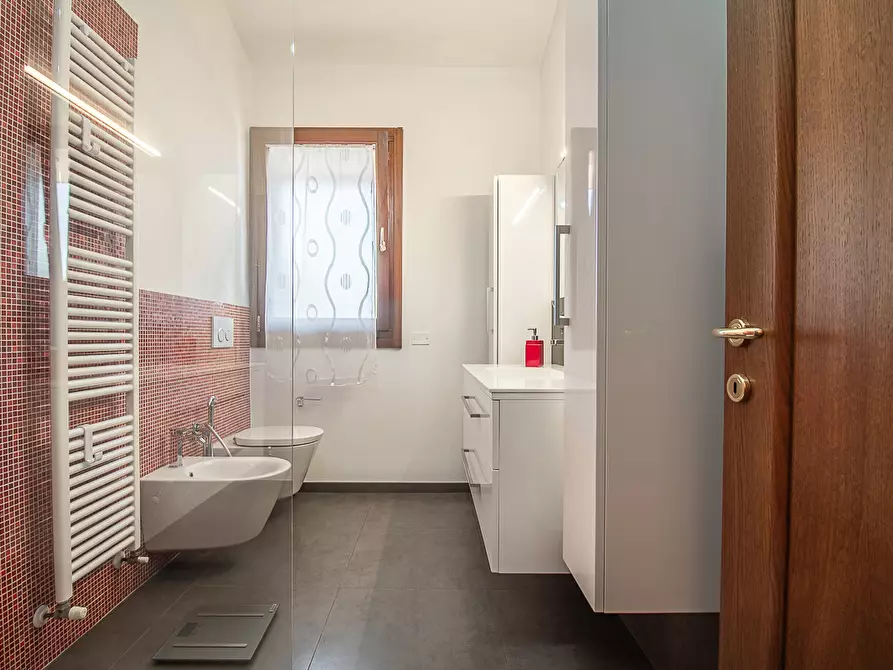 Immagine 40 di Villa in vendita  in Via Claudio Gallerani 2 a Terre Del Reno