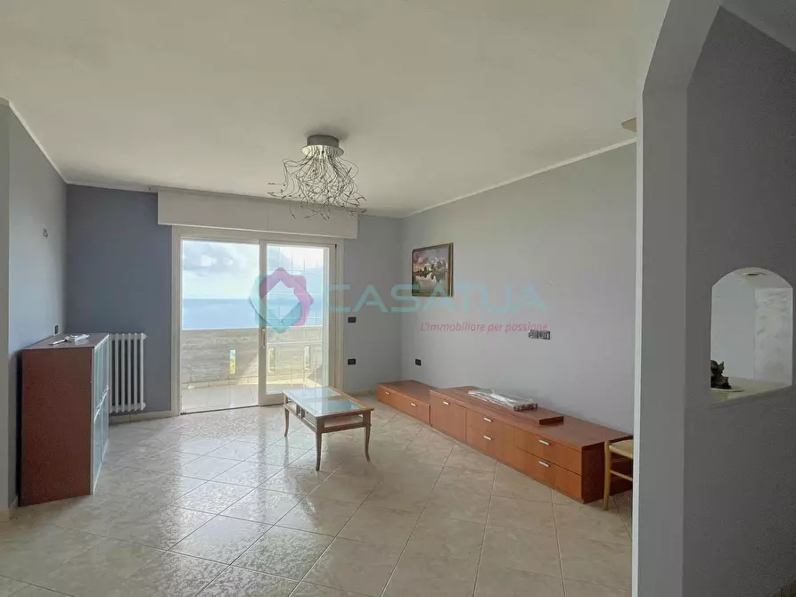 Immagine 13 di Porzione di casa in vendita  a Silvi