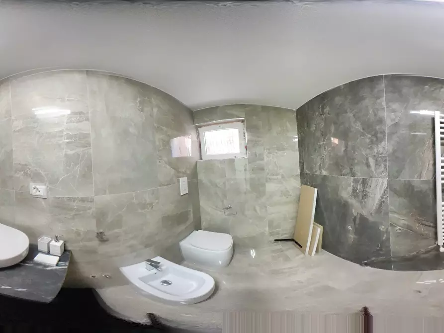 Immagine 30 di Trilocale in vendita  in Via Papa Giovanni XXIII 65 a Chieti