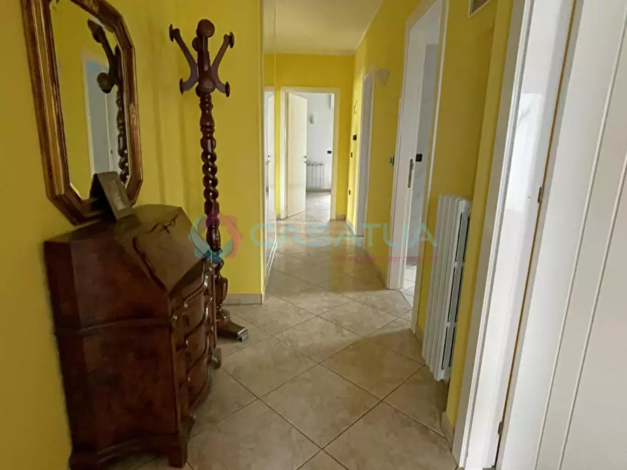 Immagine 37 di Porzione di casa in vendita  a Silvi