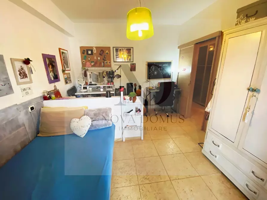 Immagine 17 di Quadrilocale in vendita  in Via Canale 30 a Castelnuovo Magra