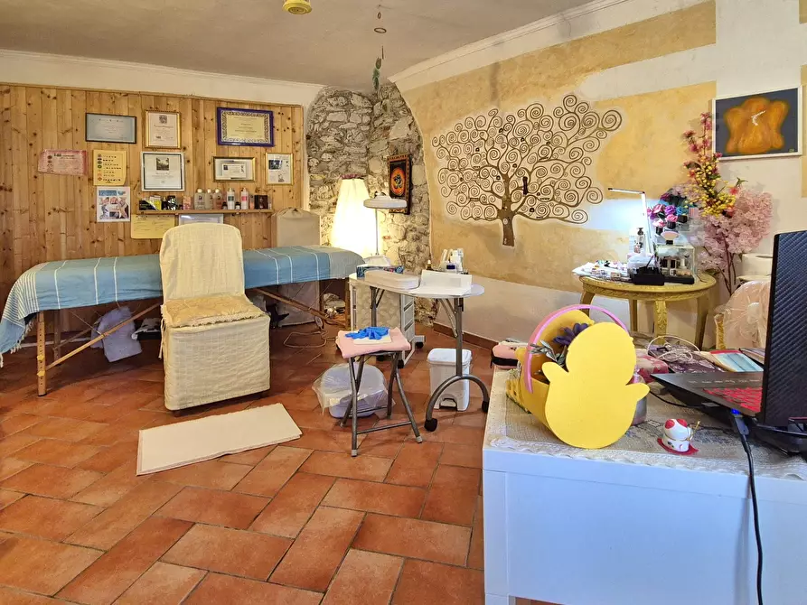 Immagine 27 di Terratetto in vendita  in Via Collo 13 a Fosdinovo