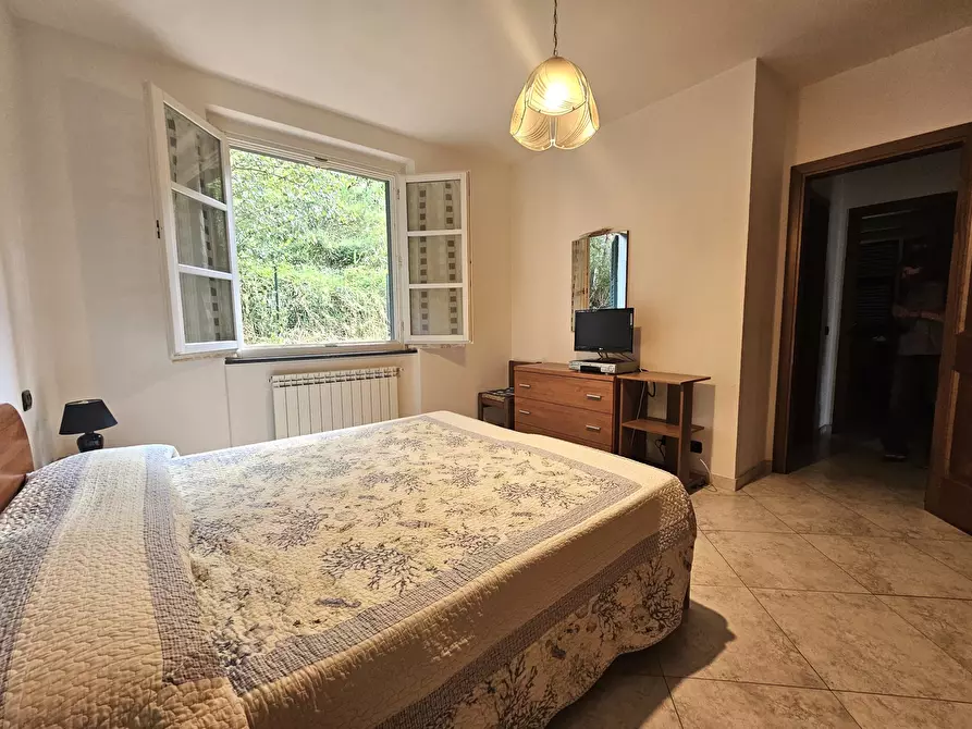 Immagine 30 di Villa in vendita  a Sarzana