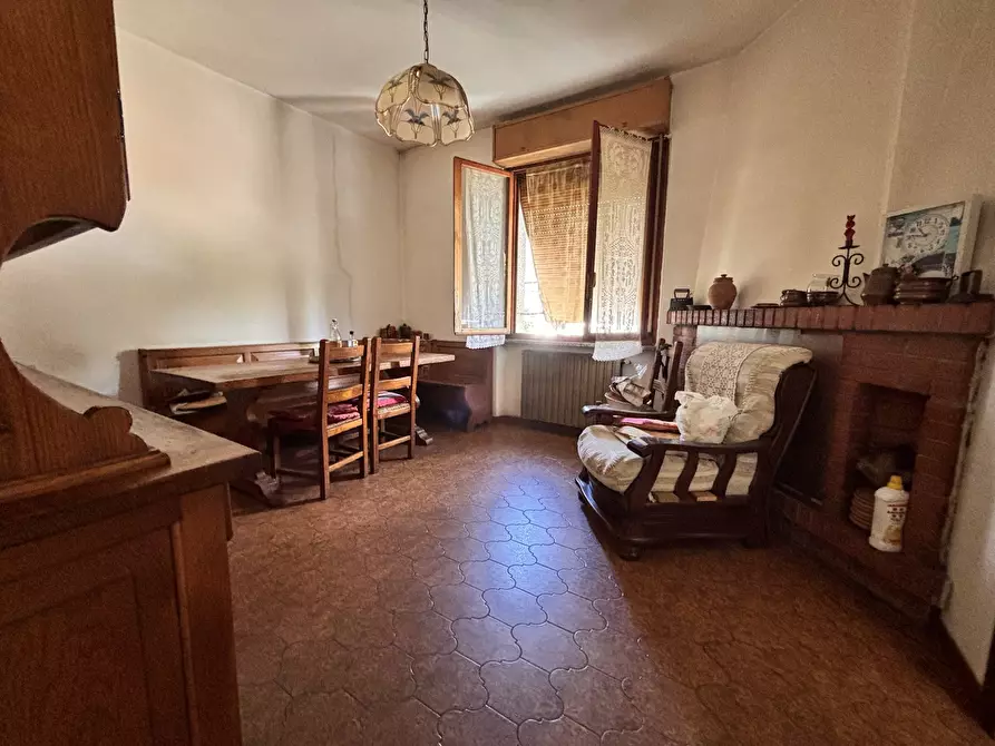 Immagine 4 di Casa bifamiliare in vendita  in Via Fienile di Sopra 7 a Licciana Nardi