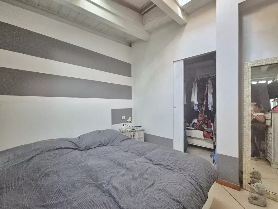 Immagine 12 di Bilocale in vendita  in Via Nave 16 a Sarzana