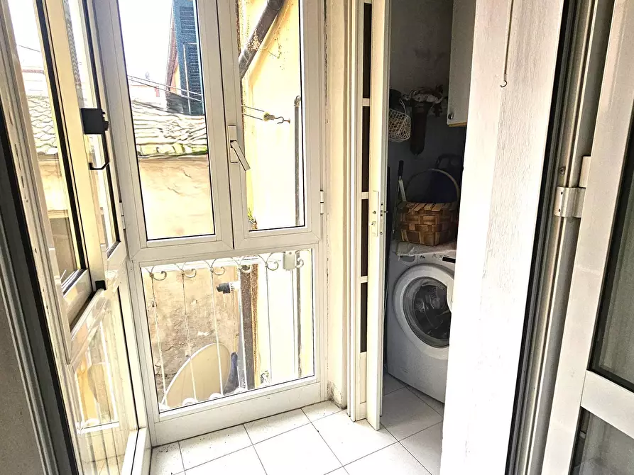 Immagine 22 di Quadrilocale in vendita  in Via Mazzini a Sarzana