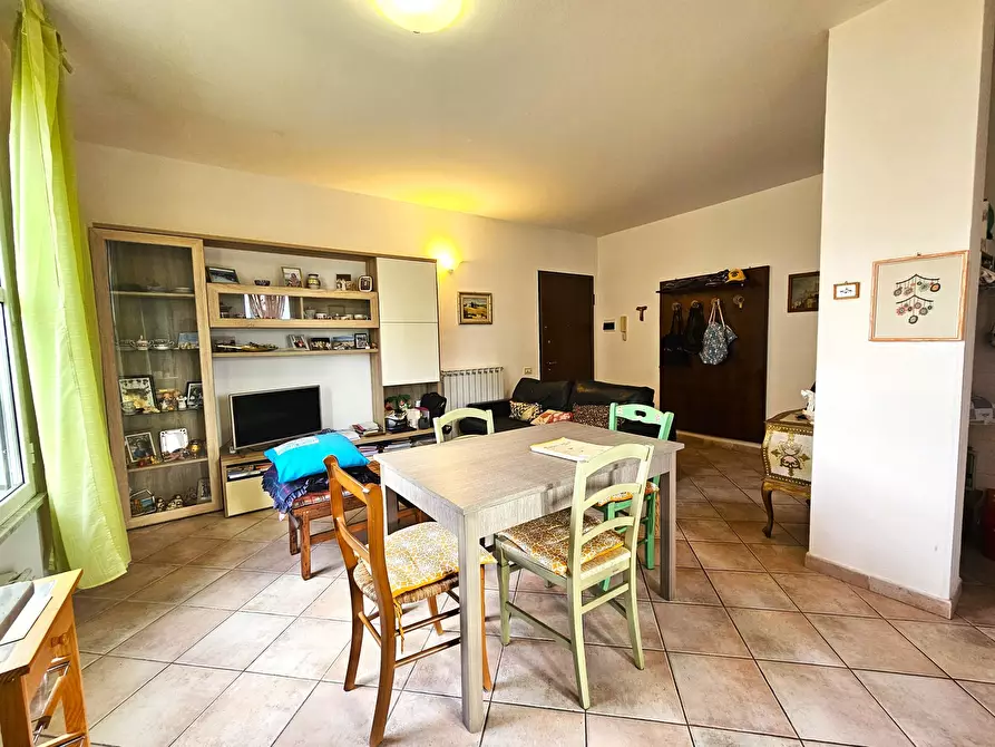 Immagine 4 di Quadrilocale in vendita  in Viale Malaspina 47 a Fosdinovo