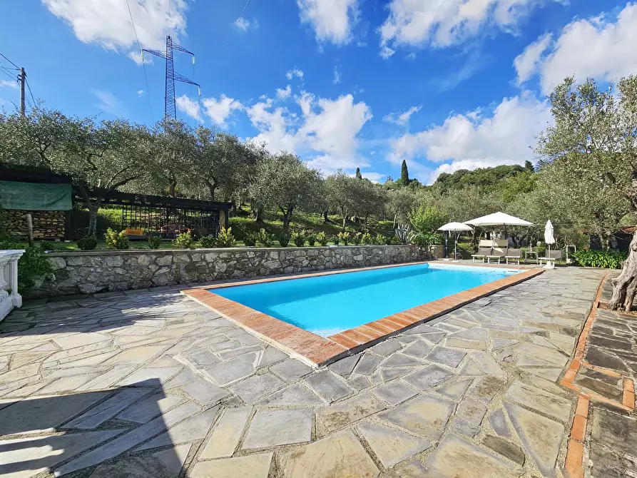 Immagine 57 di Villetta a schiera in vendita  in Via Porredo 152 a Fosdinovo