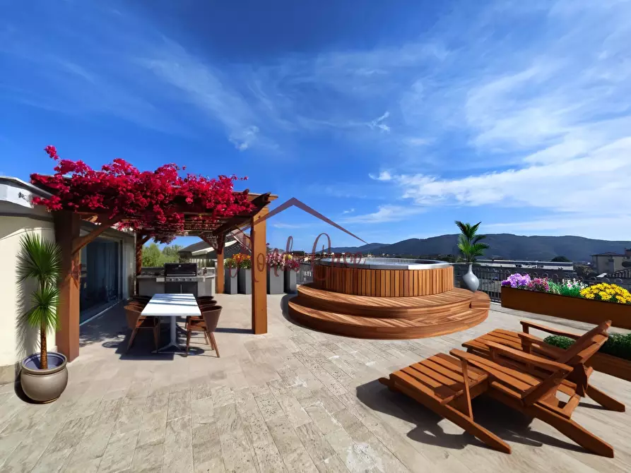 Immagine 68 di Attico in vendita  in Via Bertoloni 2 a Sarzana