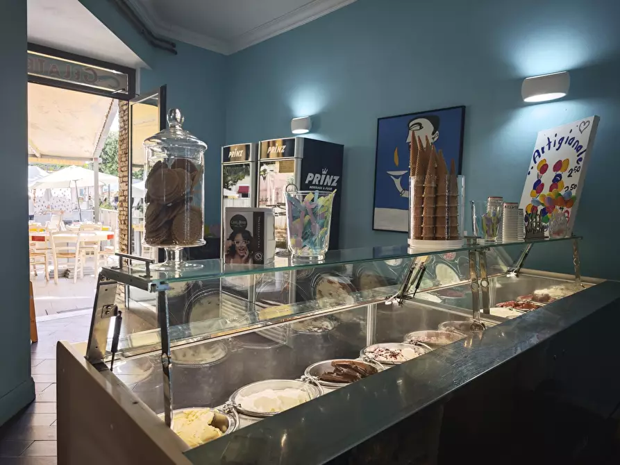 Immagine 6 di Locale commerciale in vendita  in Località Fiascherino 7 a Lerici