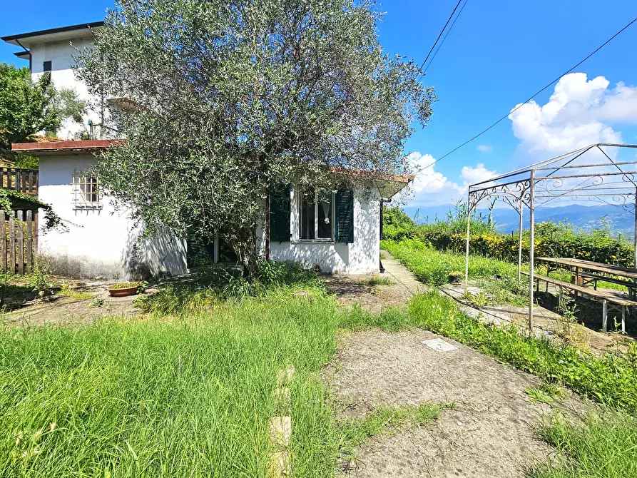 Immagine 1 di Casa indipendente in vendita  in Via Montallegro 30 a Vezzano Ligure