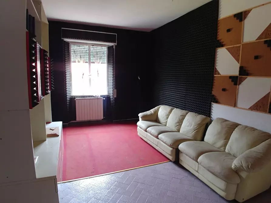 Immagine 9 di Casa bifamiliare in vendita  in Via Borgo di Mezzo a Sarzana