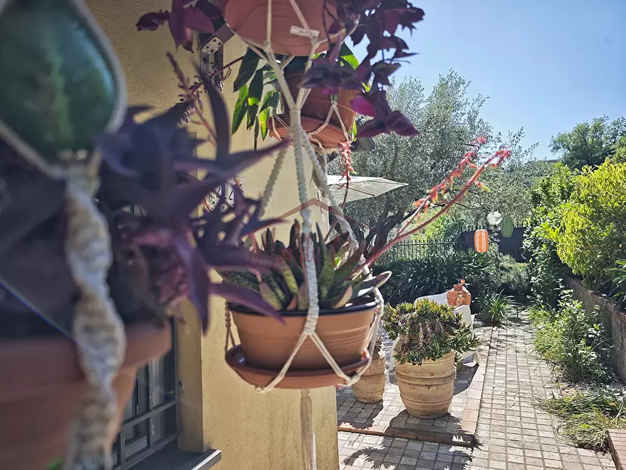 Immagine 18 di Villa in vendita  in Via Canalburo 66 A a Sarzana