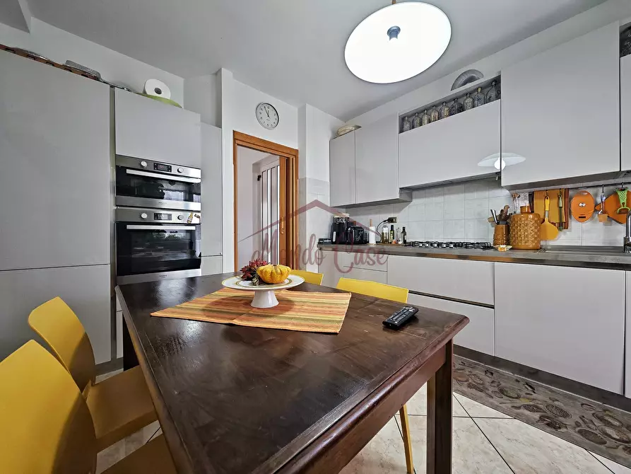Immagine 7 di Porzione di casa in vendita  a Fosdinovo